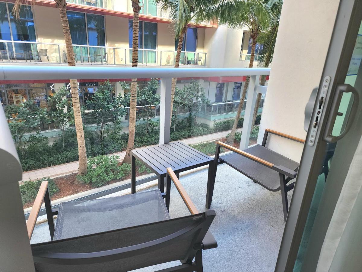 Hollywood Studios Condo Costa Экстерьер фото
