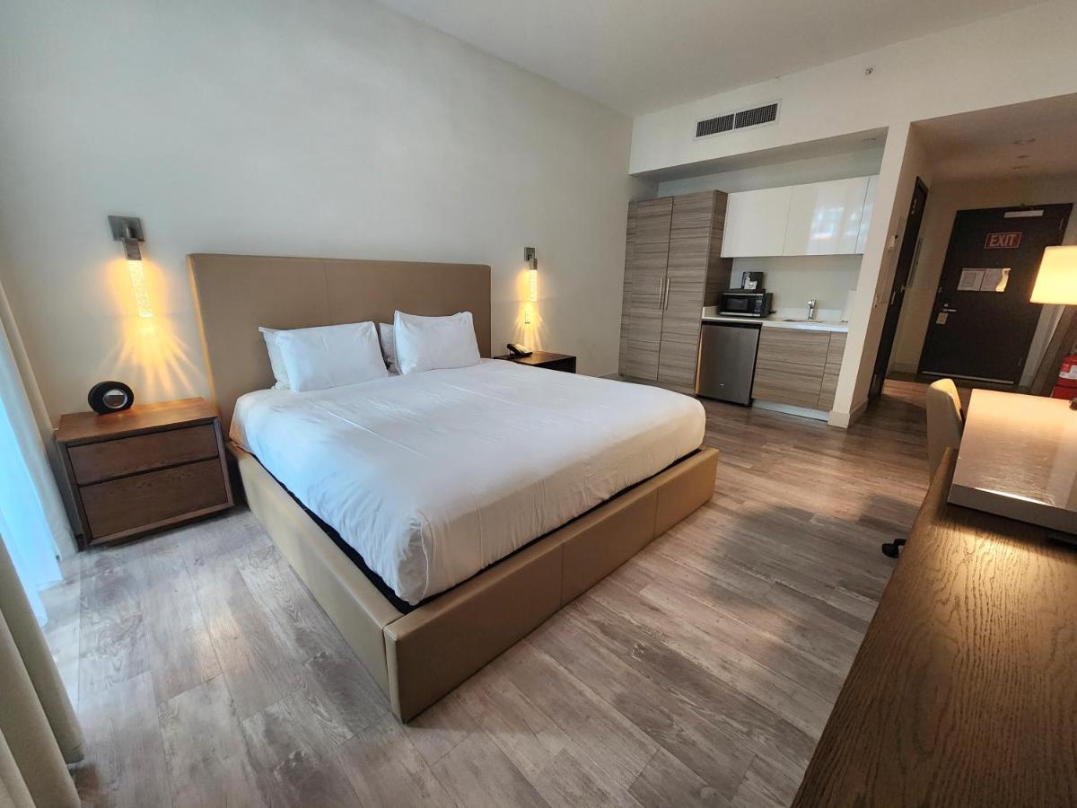 Hollywood Studios Condo Costa Экстерьер фото