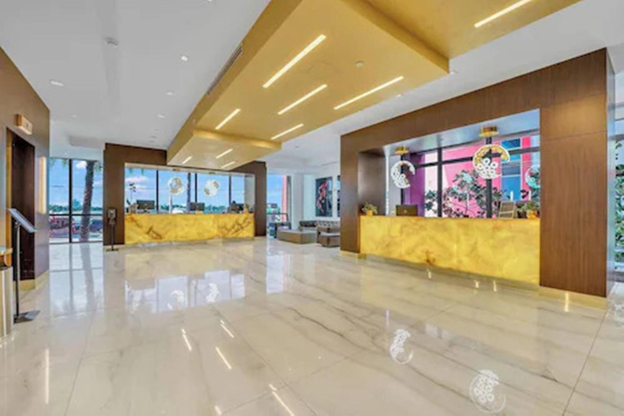 Hollywood Studios Condo Costa Экстерьер фото