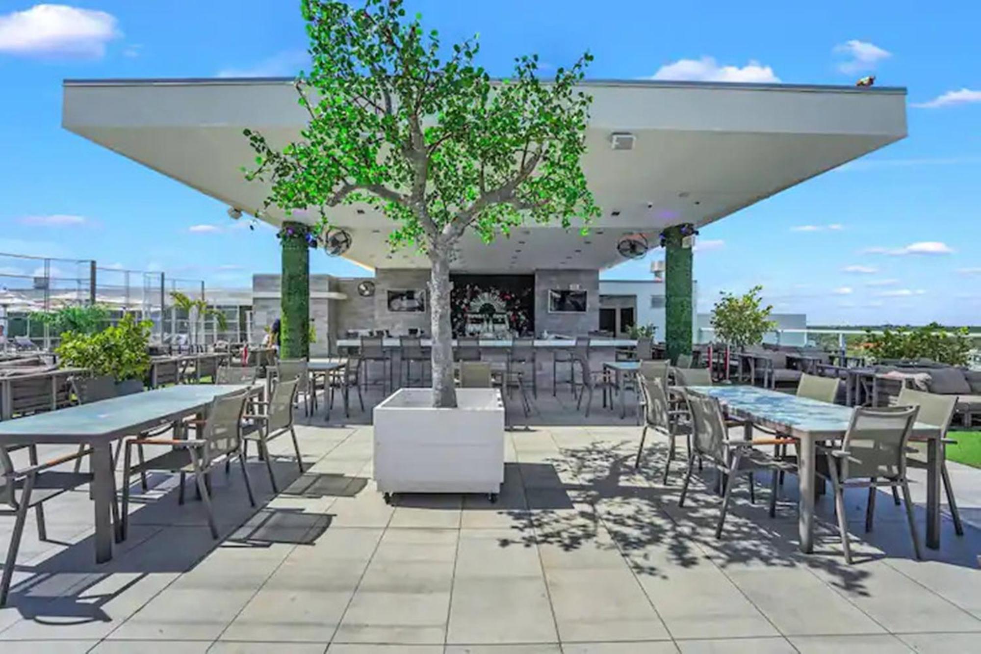 Hollywood Studios Condo Costa Экстерьер фото